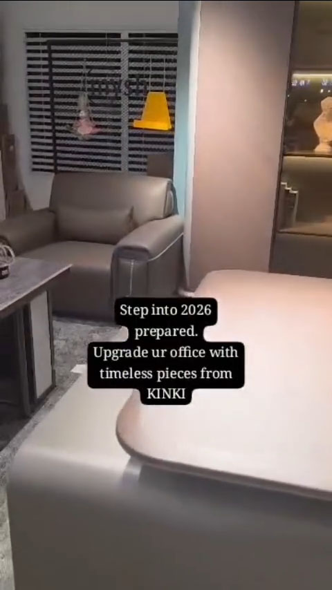 Executive desks. - Image 3