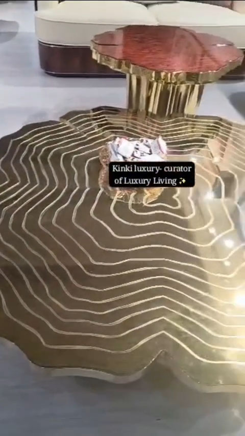 STATEMENT CENTRE TABLES